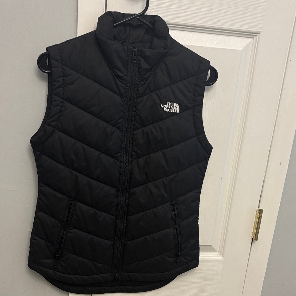 Like-New! The North Face Quilted Black Vest